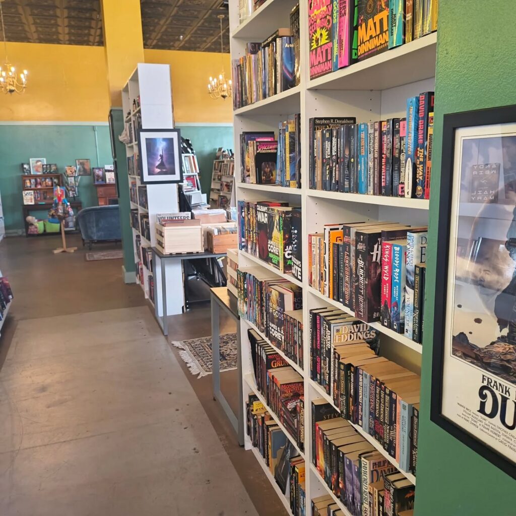 Dragon's Den Books in Arcadia is definitely a hidden gem! (Although it's in a great downtown location, so it's not really hidden. 🤔) Very indie author friendly and huge selection of new and used books. Check it out ASAP!  #indiebooks #indieauthor